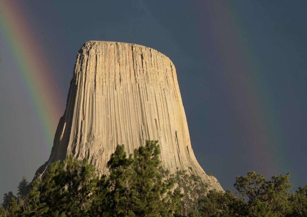 Devils Tower Lodge Exterior photo